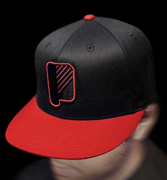 P_logo_cap_red